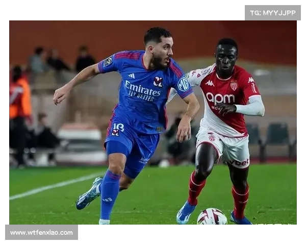 巴黎公布客战里尔大名单维蒂尼亚入选锋线三叉戟仍未归队